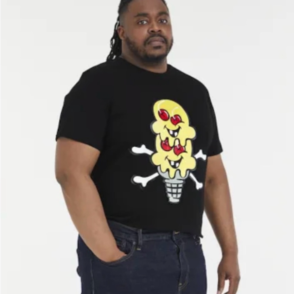 Icecream Black Tee with Yellow‎ Graphic